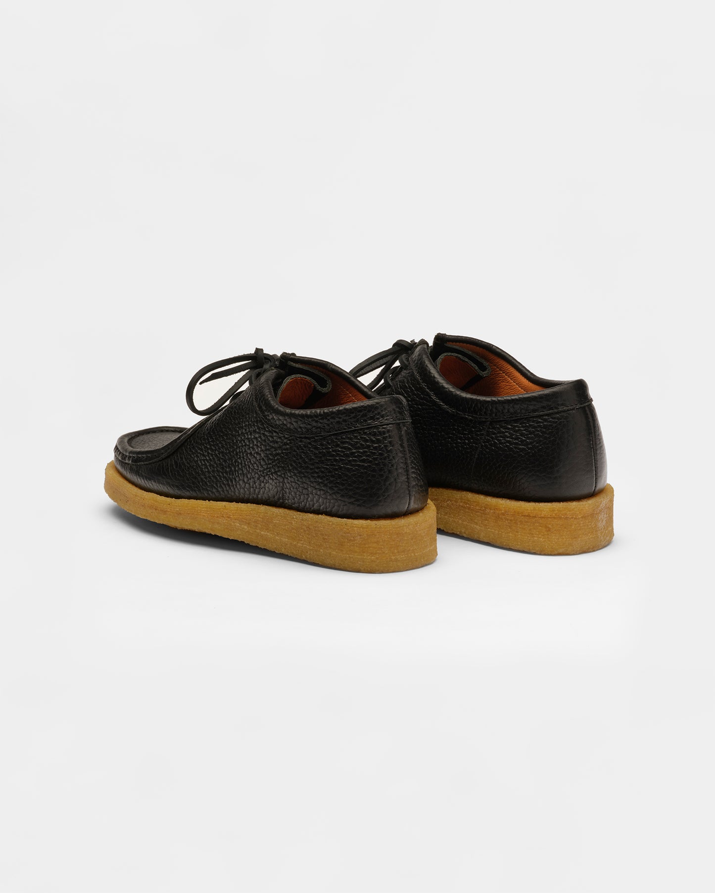 P204 Romance Leather (Black)