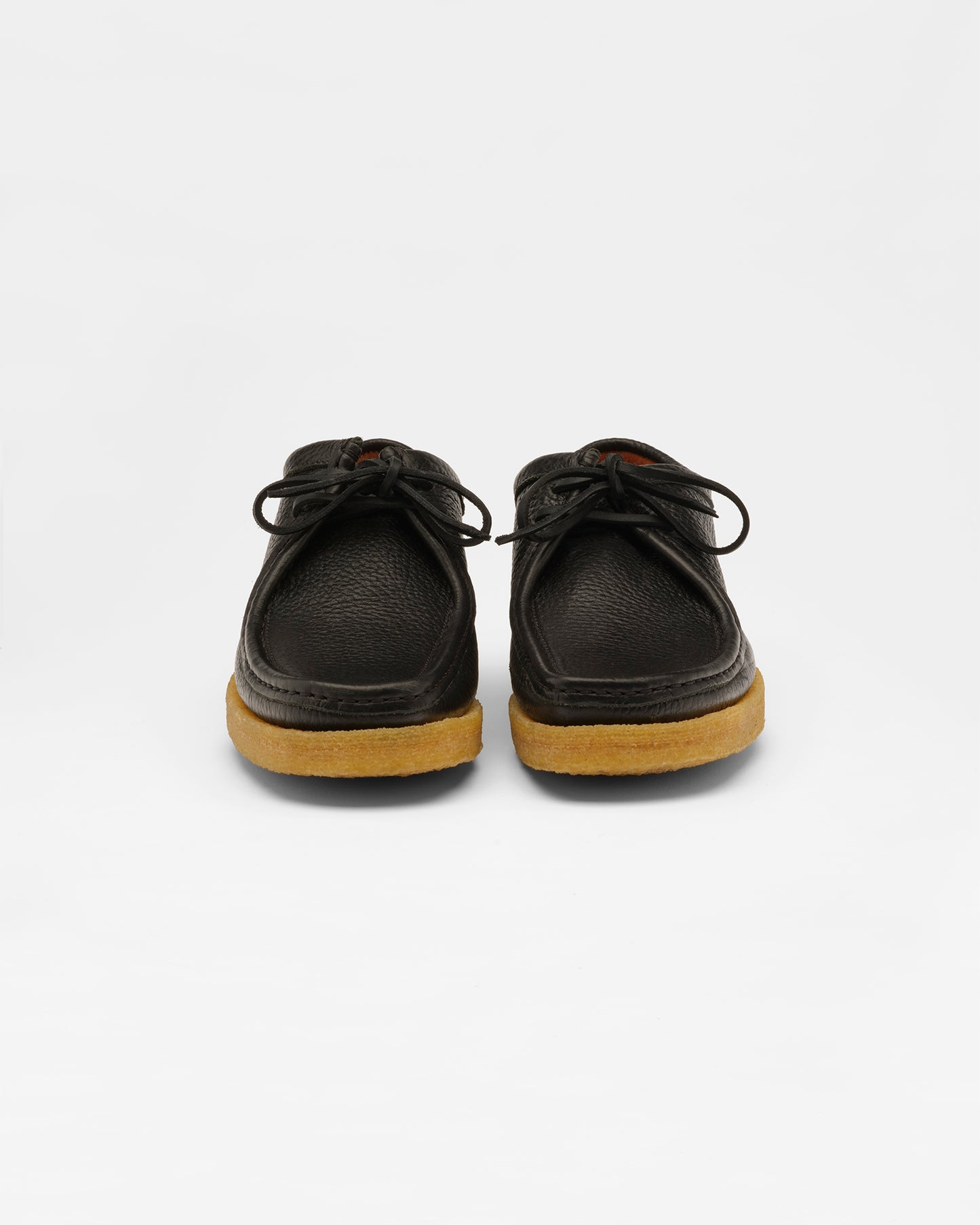 P204 Romance Leather (Black)